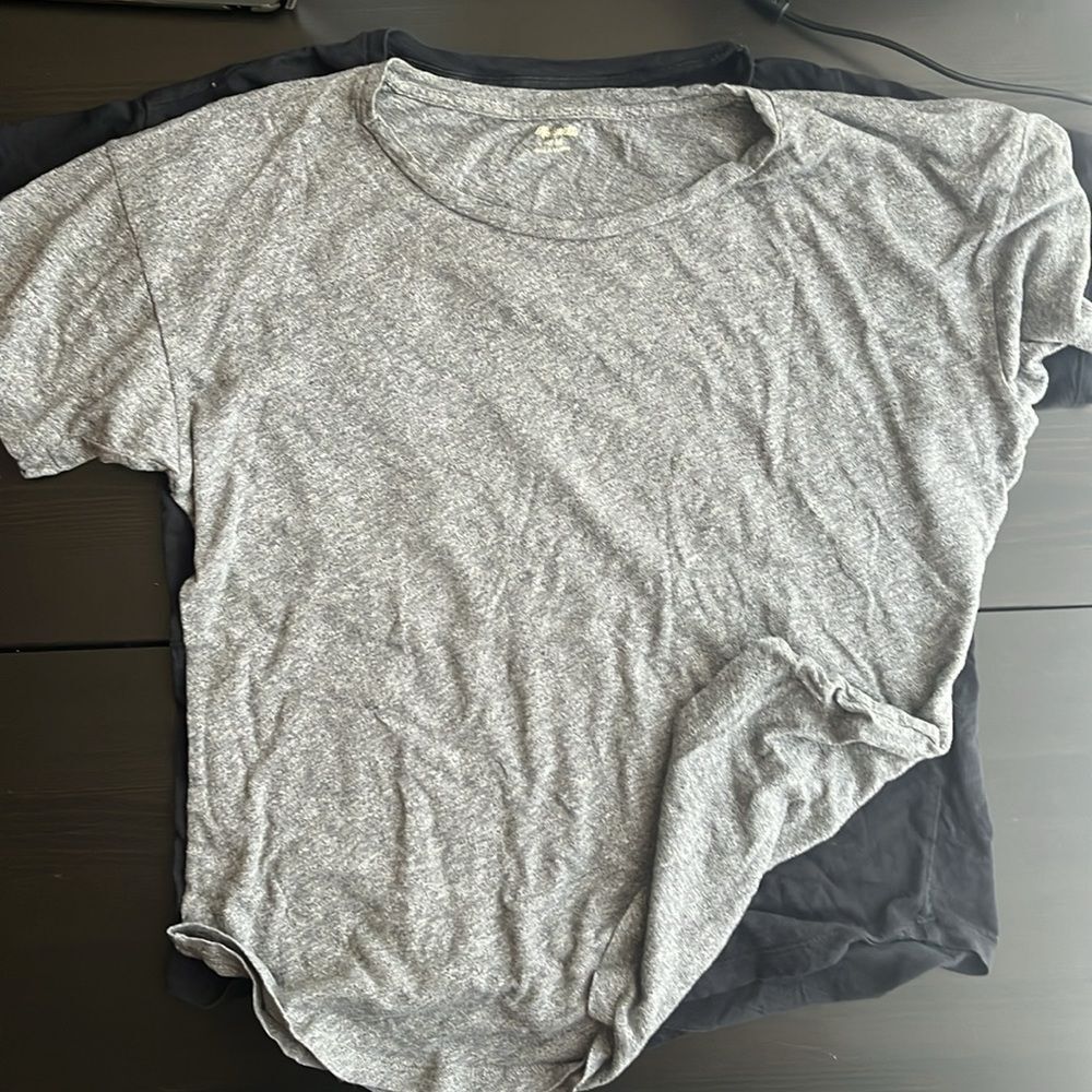 MADEWELL Soft Basic Staple Tee Bundle Round Neck … - image 4